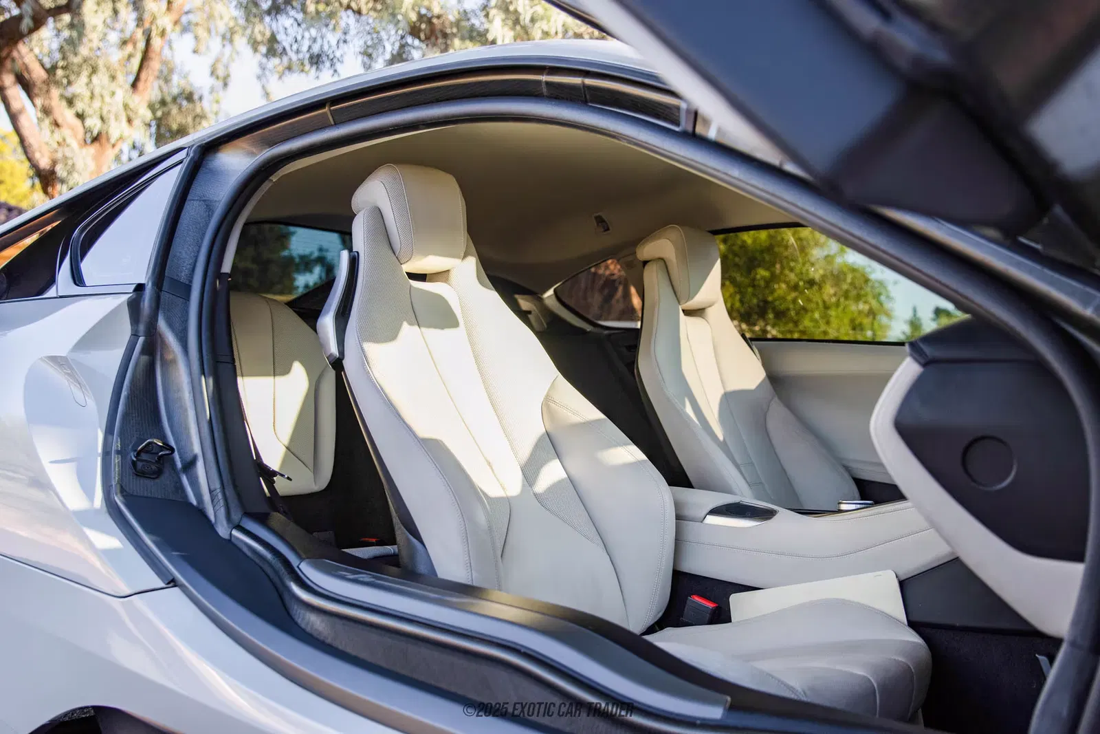 2017 BMW I8