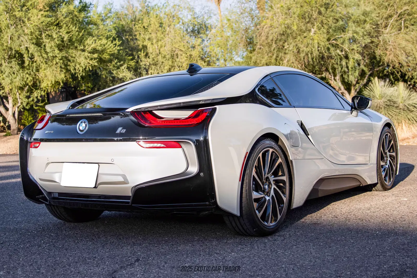 2017 BMW I8