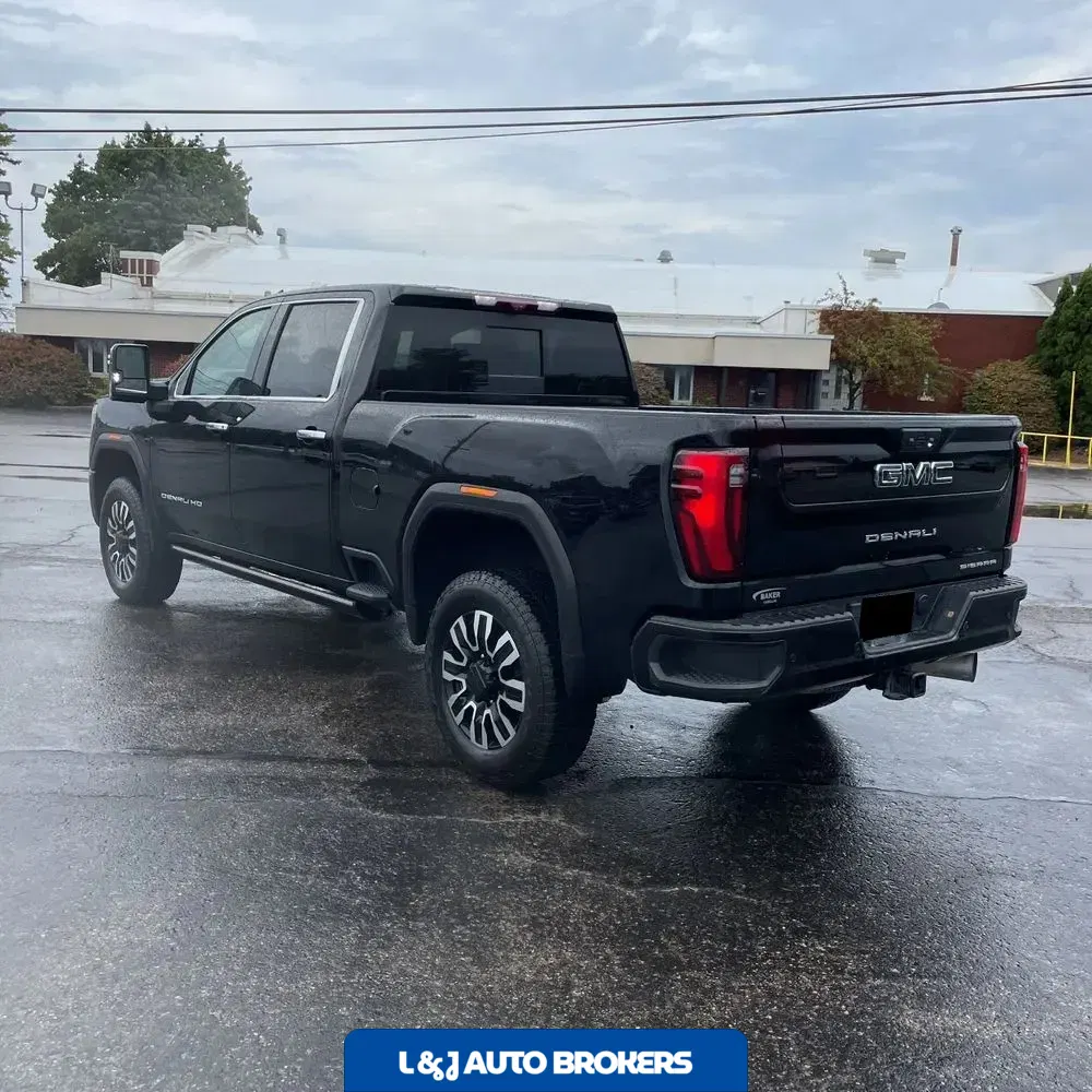 2024 GMC Sierra 2500HD Denali Ultimate
