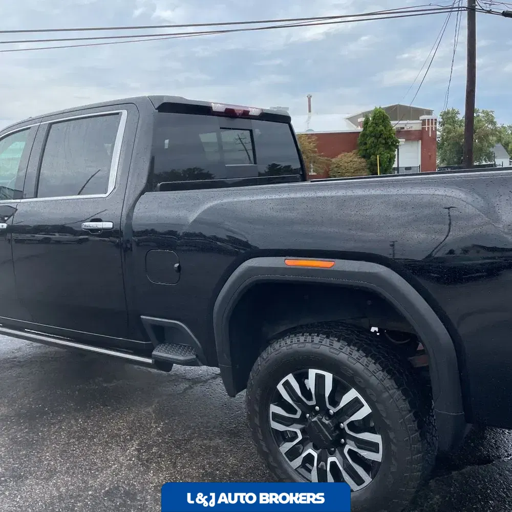 2024 GMC Sierra 2500HD Denali Ultimate