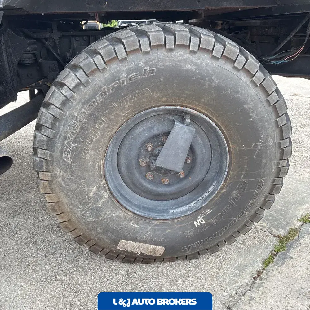 1998 Hummer H1 2D Hardtop