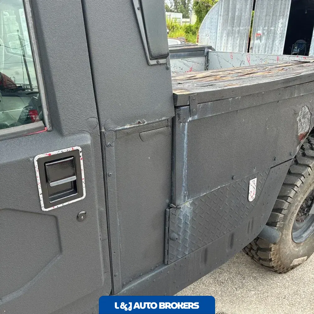 1998 Hummer H1 2D Hardtop