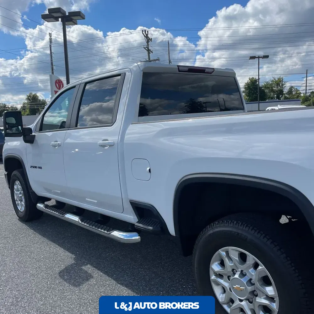 2024 Chevrolet Silverado 2500HD LT