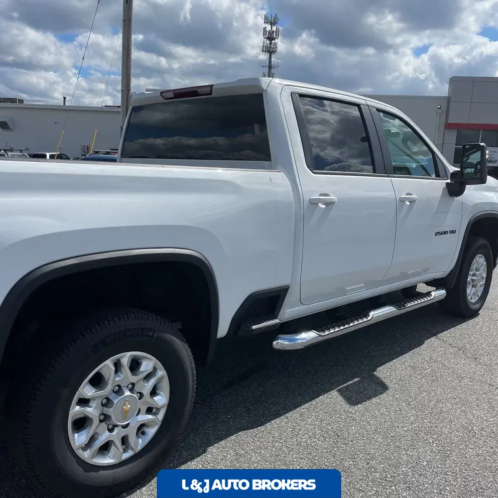 2024 Chevrolet Silverado 2500HD LT