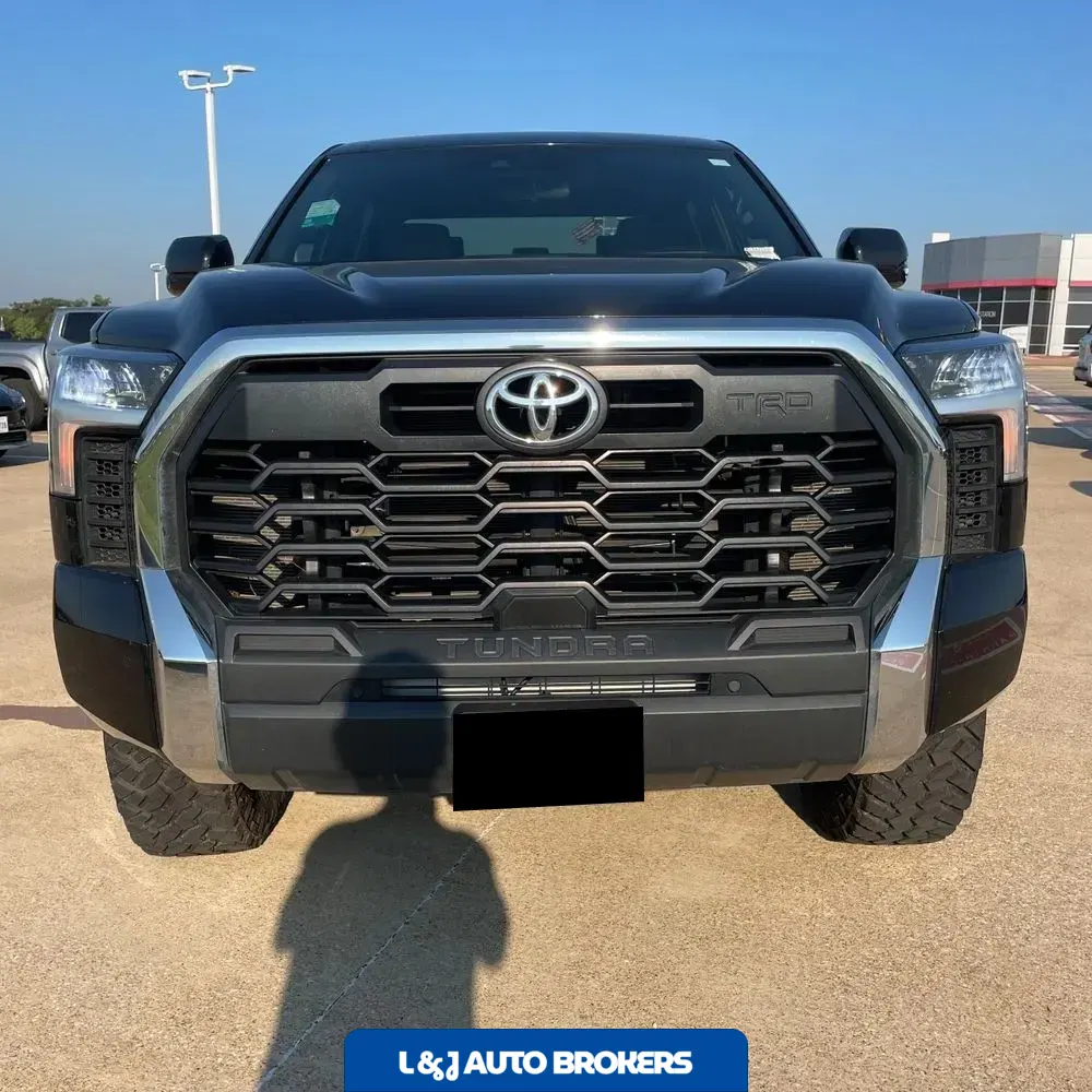 2025 Toyota Tundra SR5
