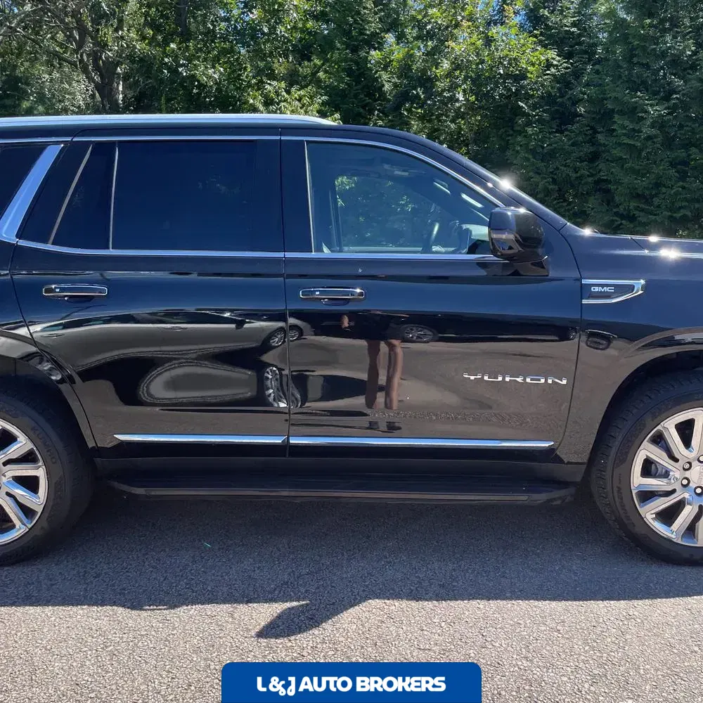 2021 GMC Yukon SLT