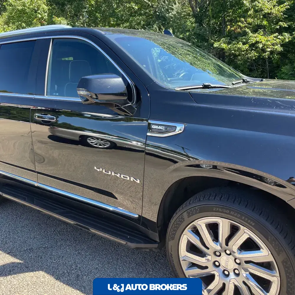 2021 GMC Yukon SLT
