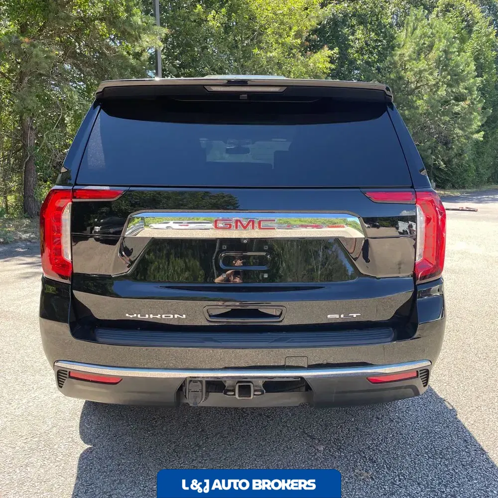 2021 GMC Yukon SLT