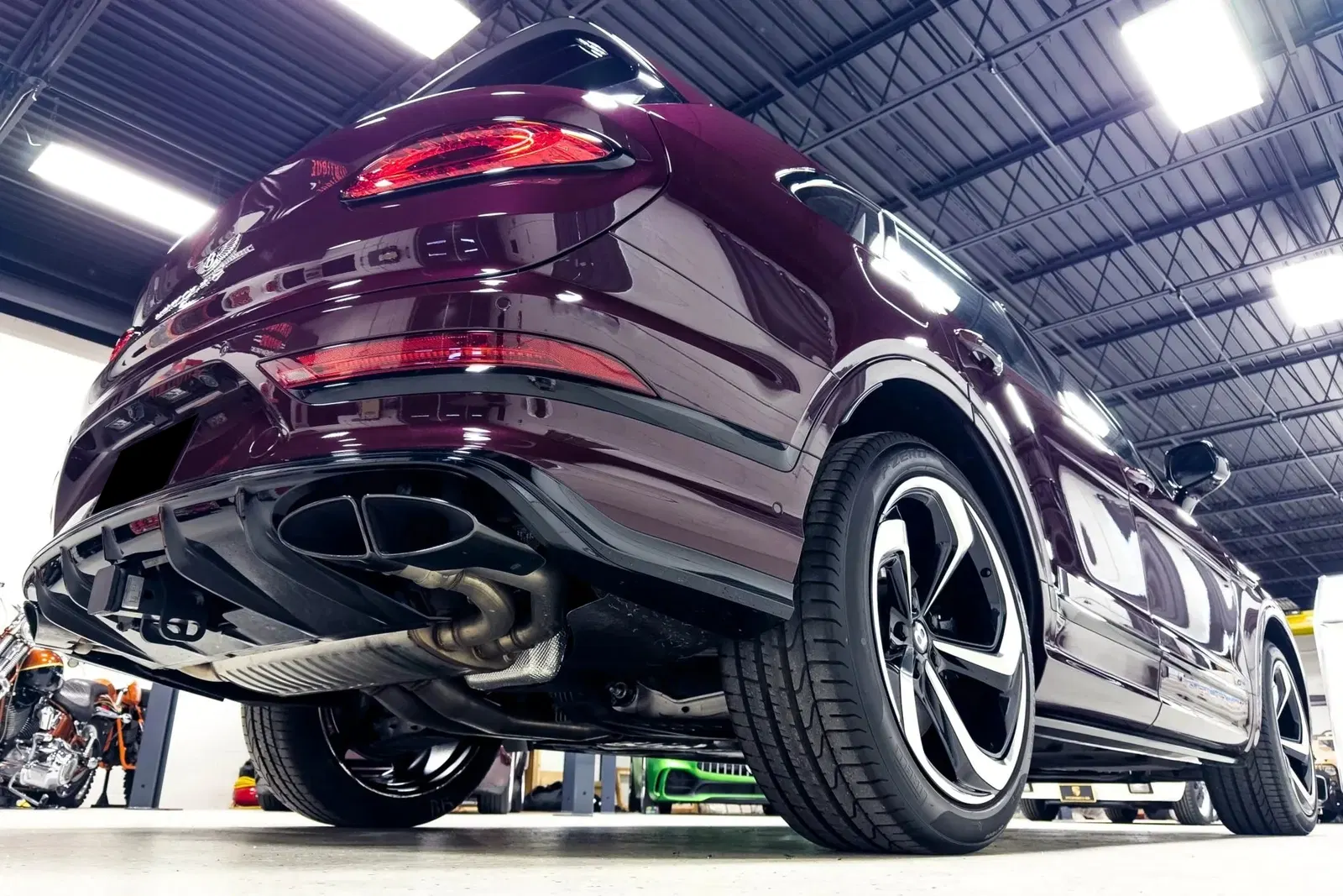 4,300-Mile 2022 Bentley Bentayga S V8