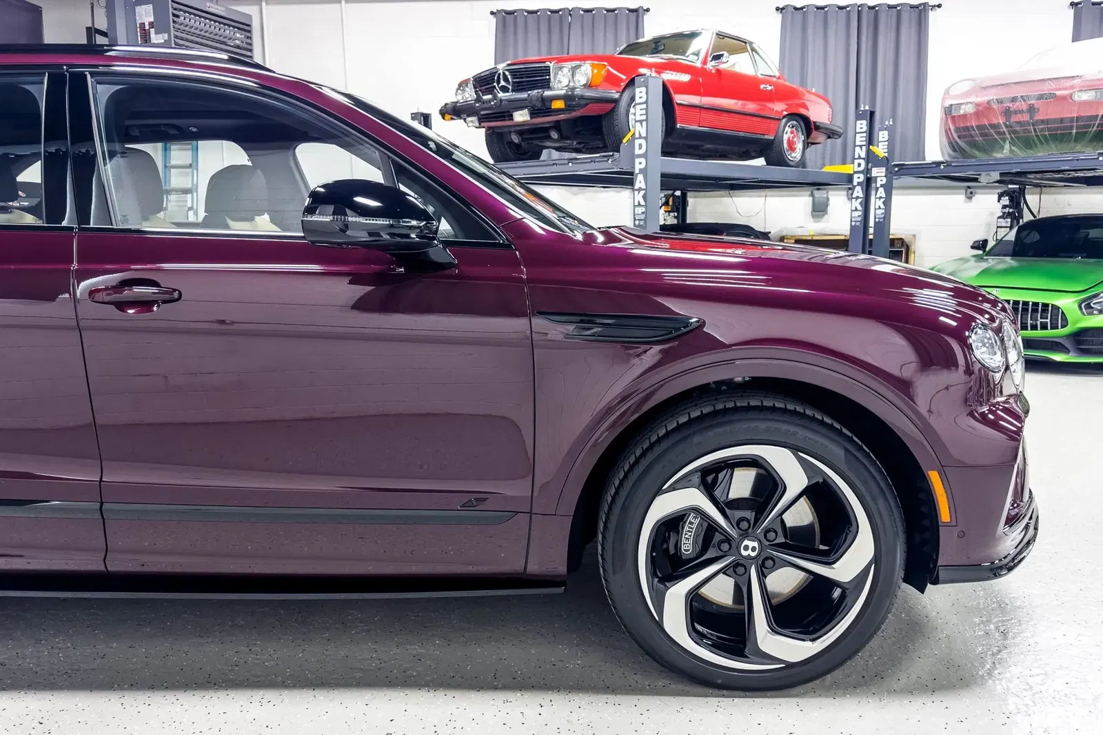 4,300-Mile 2022 Bentley Bentayga S V8