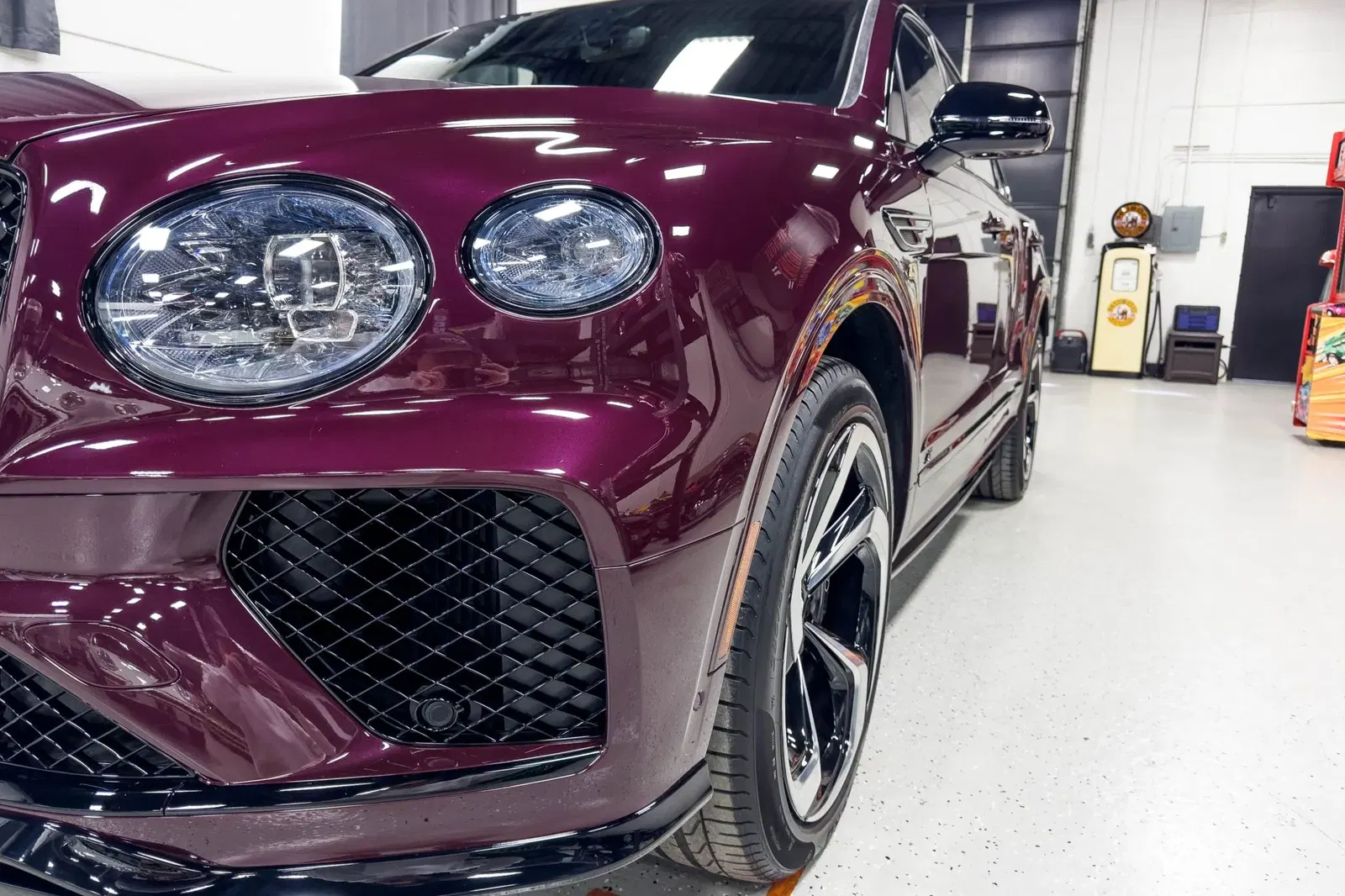 4,300-Mile 2022 Bentley Bentayga S V8