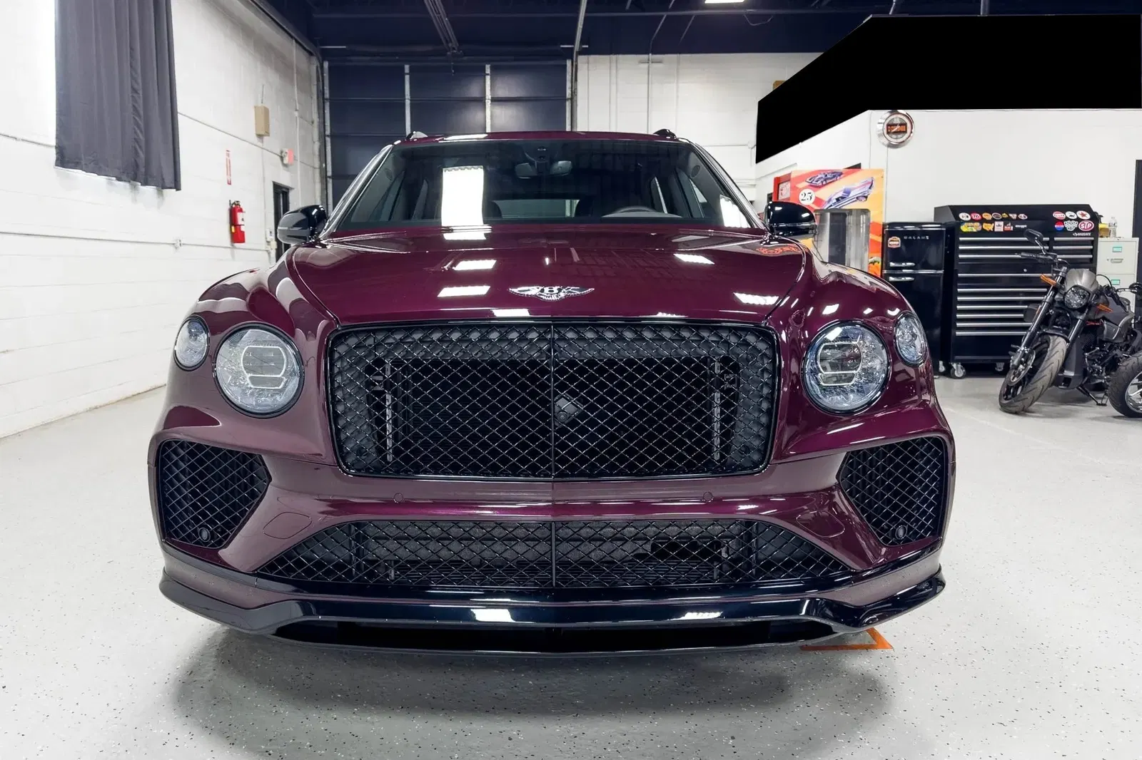 4,300-Mile 2022 Bentley Bentayga S V8