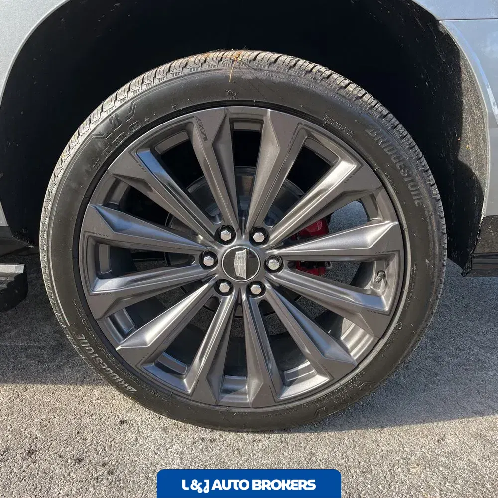 2025 Cadillac Escalade ESV V-Series