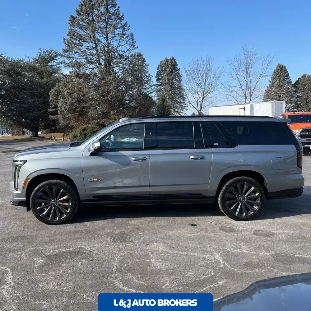 2025 Cadillac Escalade ESV V-Series
