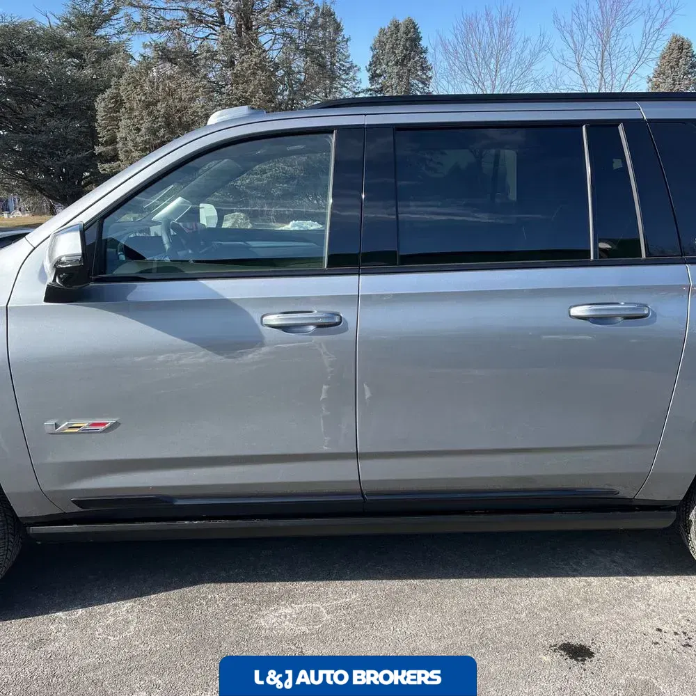 2025 Cadillac Escalade ESV V-Series
