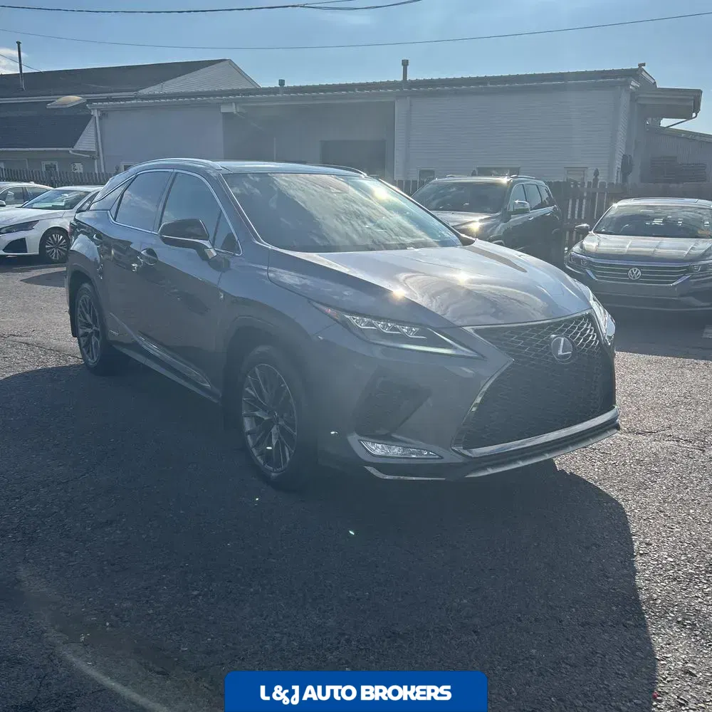 2022 Lexus RX 450h F SPORT Handling