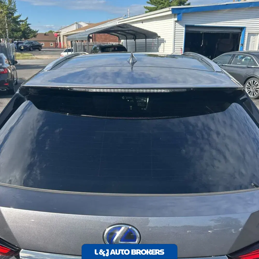 2022 Lexus RX 450h F SPORT Handling