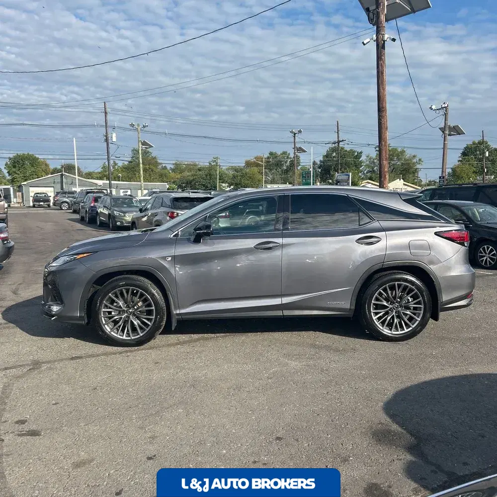 2022 Lexus RX 450h F SPORT Handling