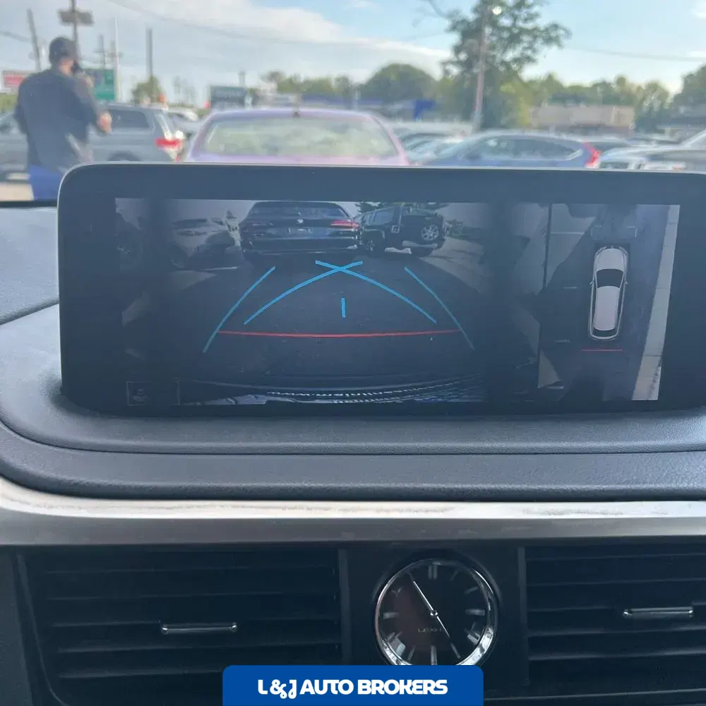 2022 Lexus RX 450h F SPORT Handling