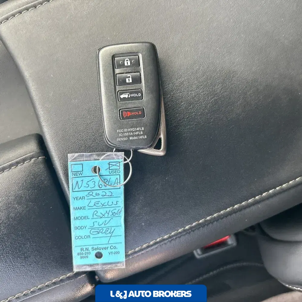 2022 Lexus RX 450h F SPORT Handling