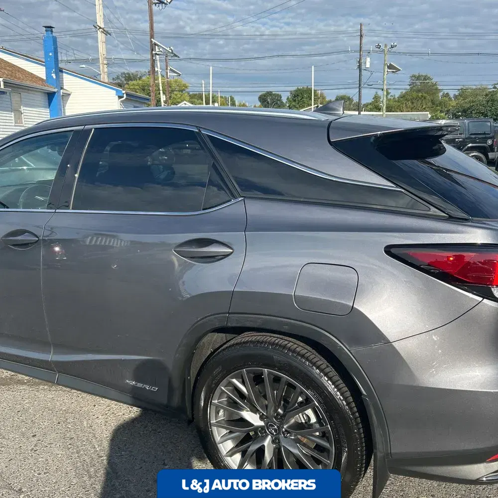 2022 Lexus RX 450h F SPORT Handling