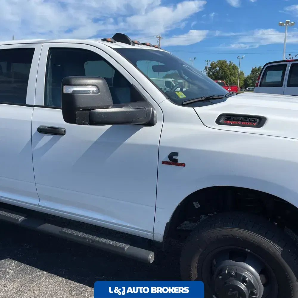 2025 Ram 3500 Tradesman