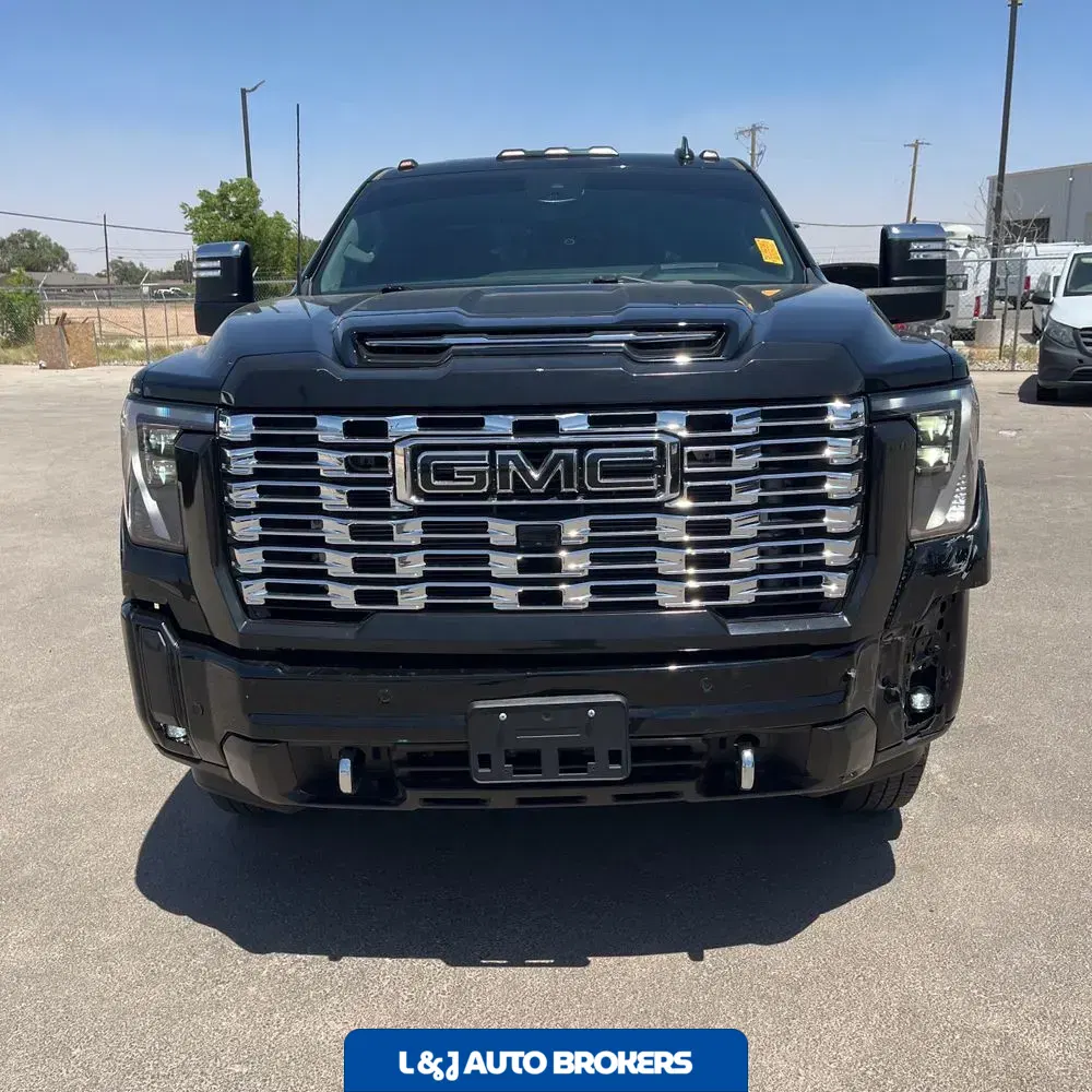 2024 GMC Sierra 3500HD Denali