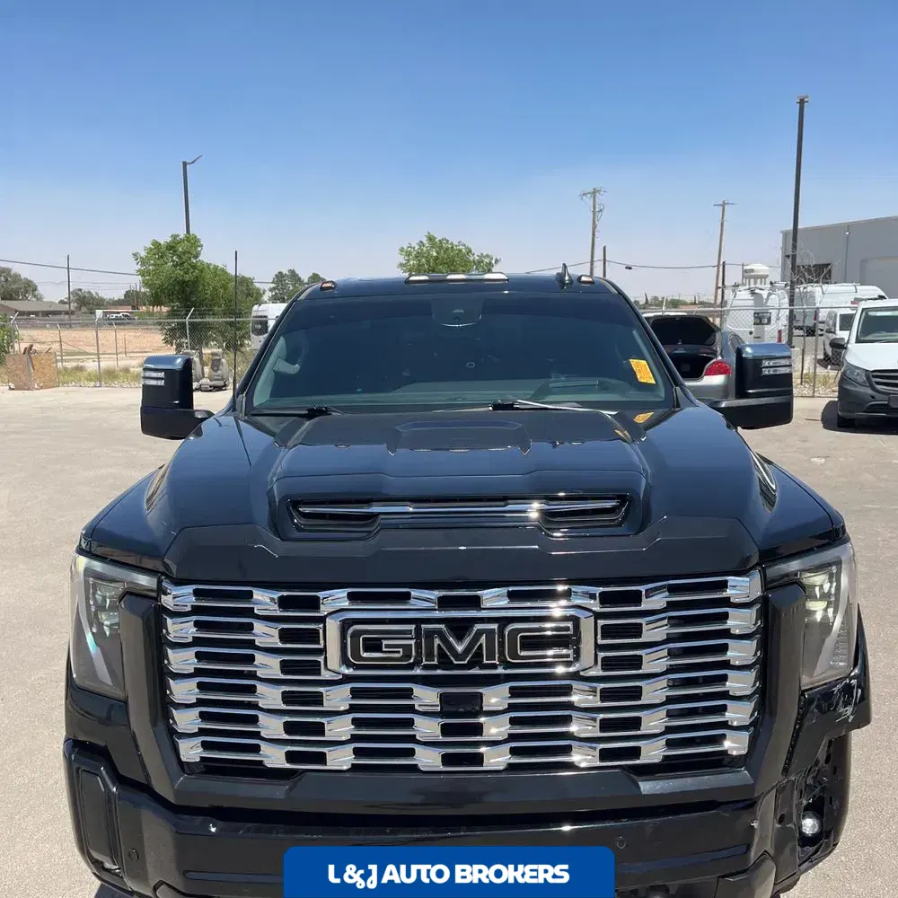 2024 GMC Sierra 3500HD Denali
