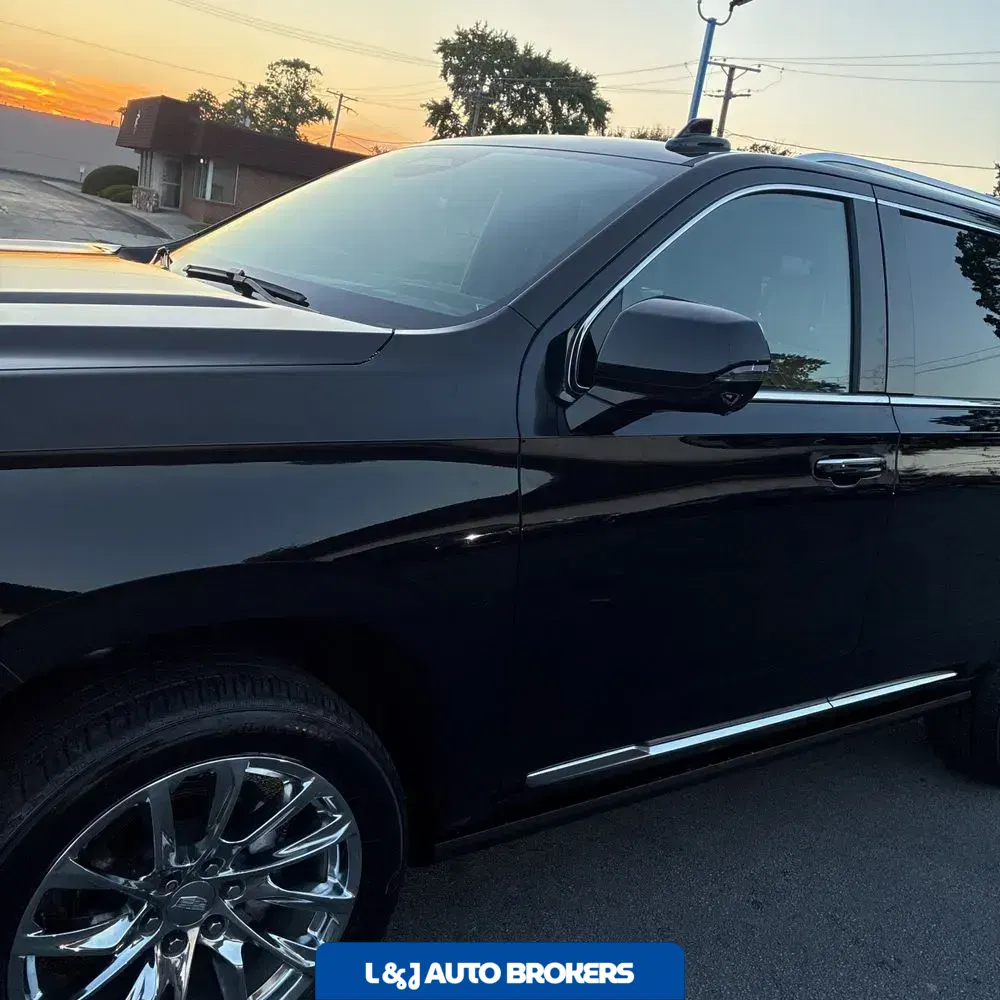 2022 Cadillac Escalade Premium Luxury