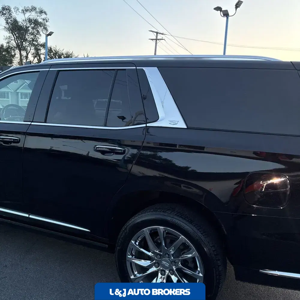 2022 Cadillac Escalade Premium Luxury