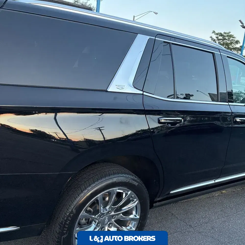 2022 Cadillac Escalade Premium Luxury