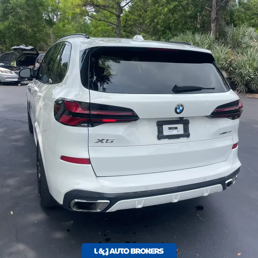 2024 BMW X5 sDrive40i