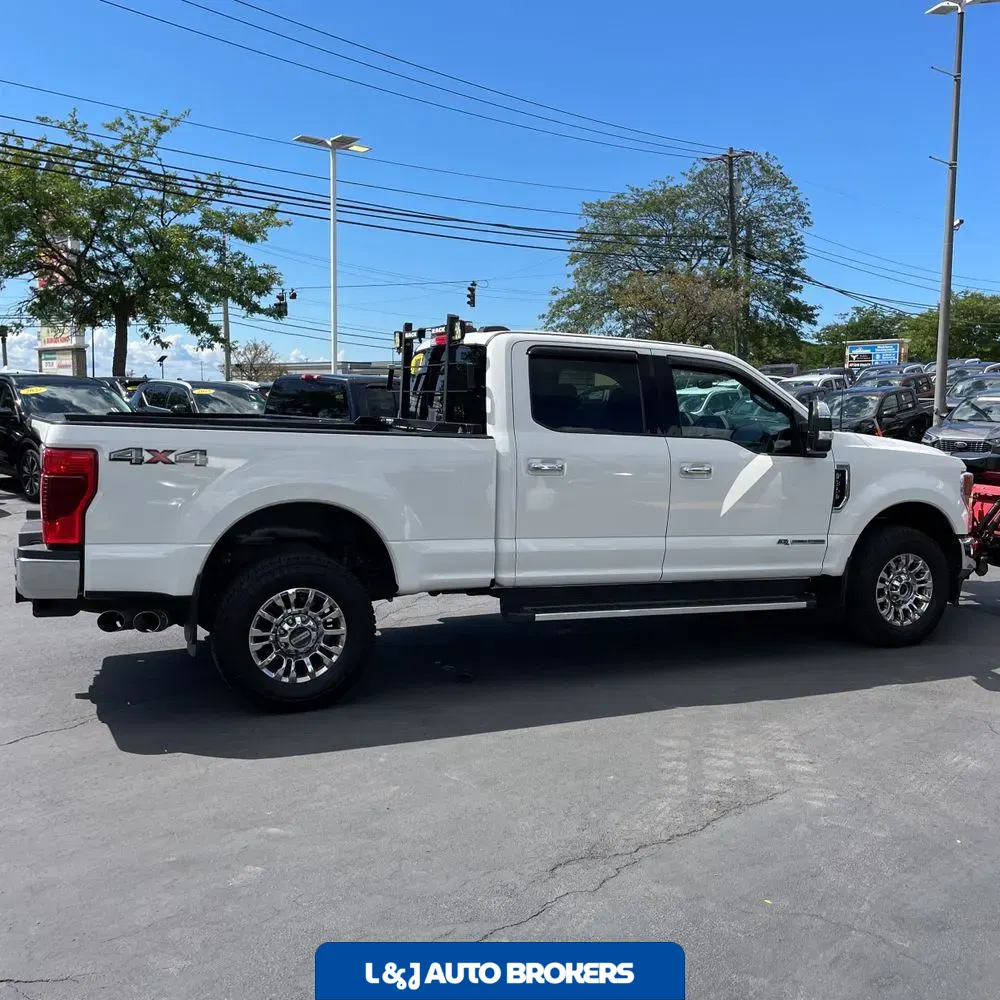 2022 Ford F-350 Super Duty Lariat