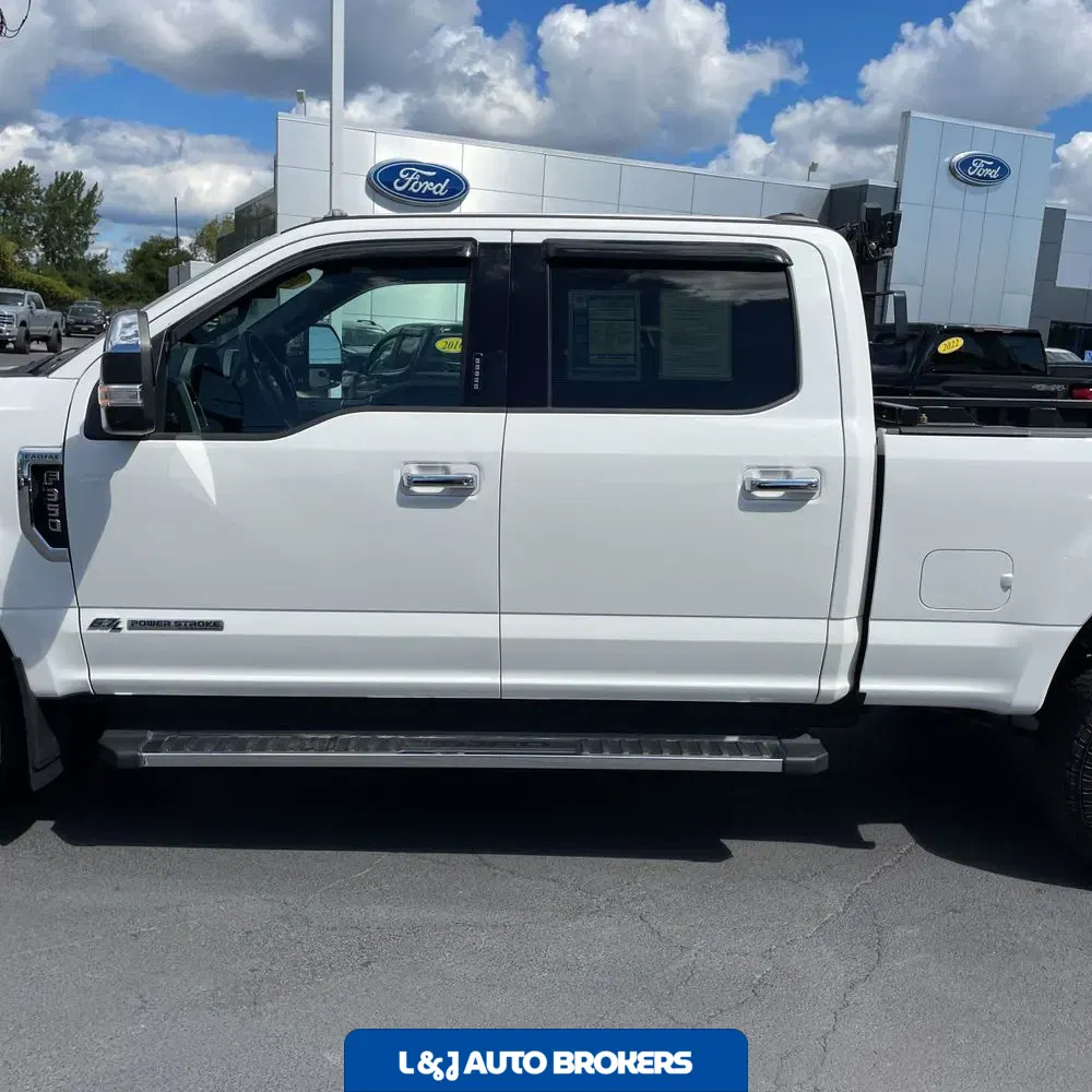 2022 Ford F-350 Super Duty Lariat