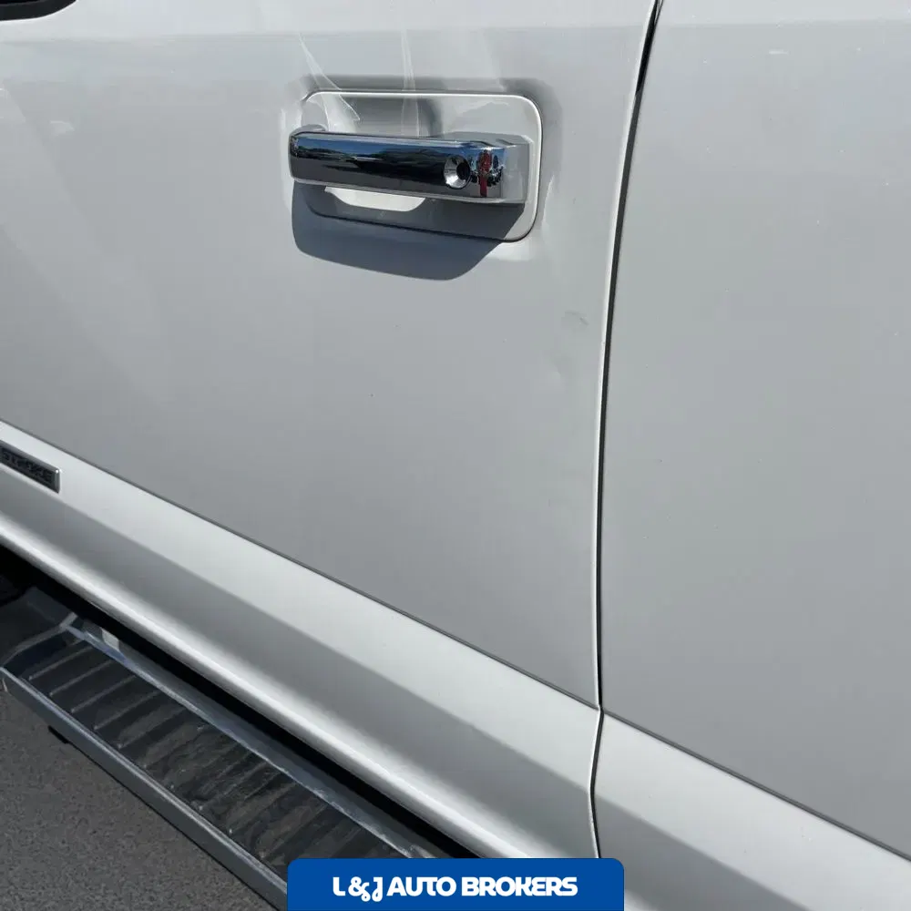 2022 Ford F-350 Super Duty Lariat