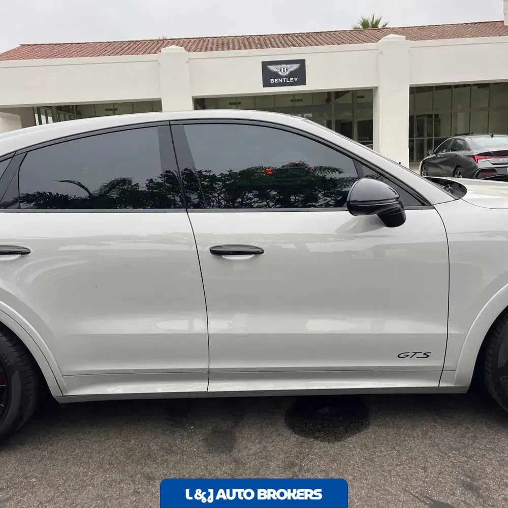 2021 Porsche Cayenne GTS