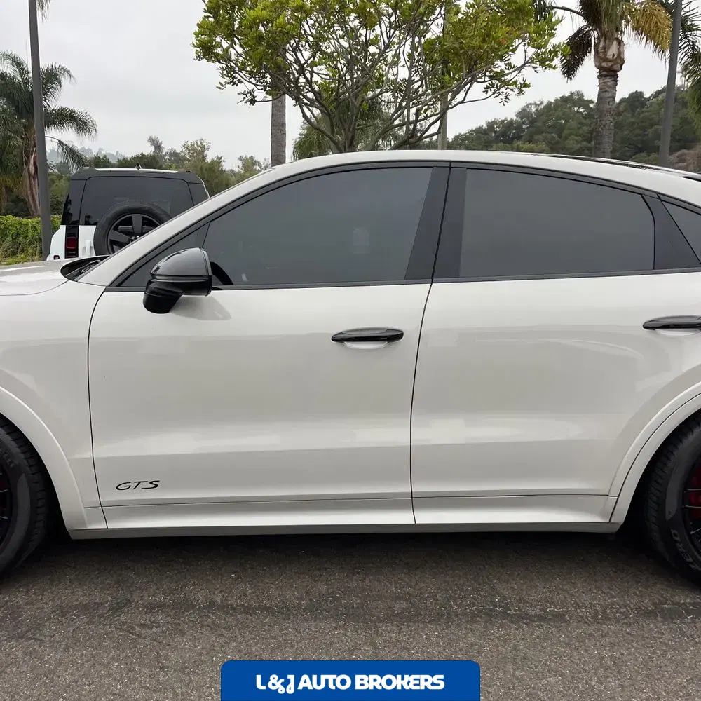 2021 Porsche Cayenne GTS