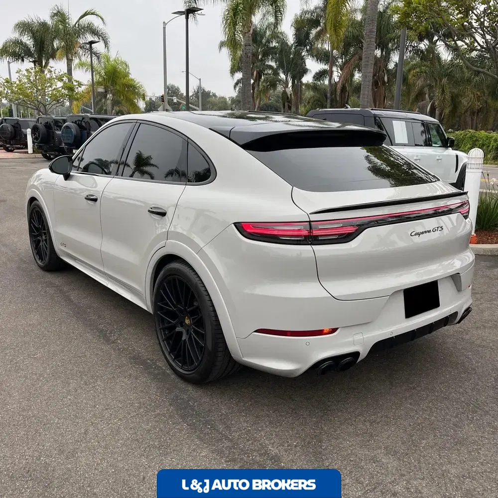 2021 Porsche Cayenne GTS
