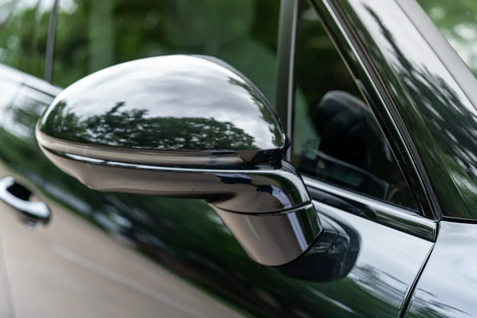 2025 Porsche Cayenne Turbo E-Hybrid