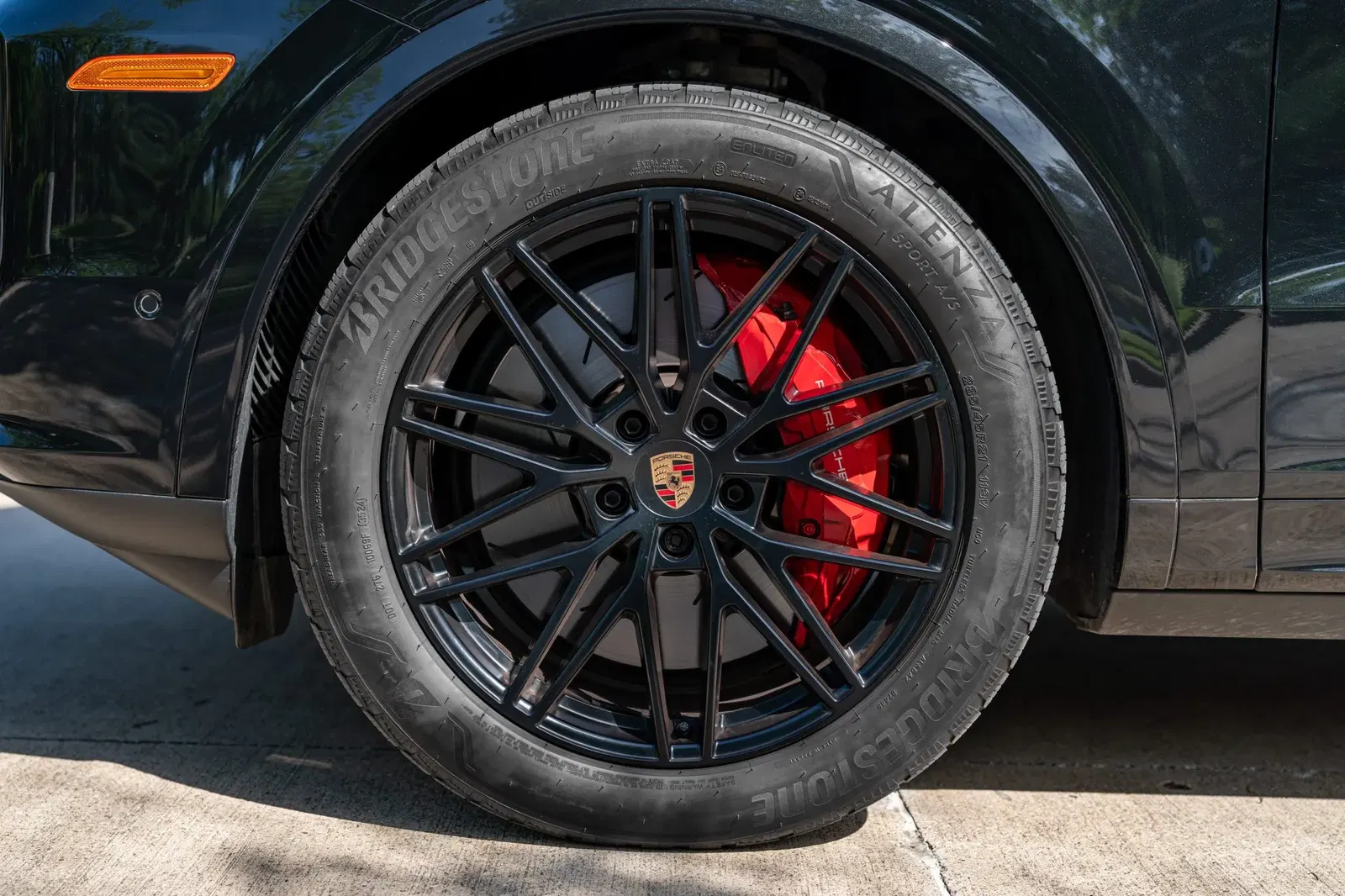 2025 Porsche Cayenne Turbo E-Hybrid