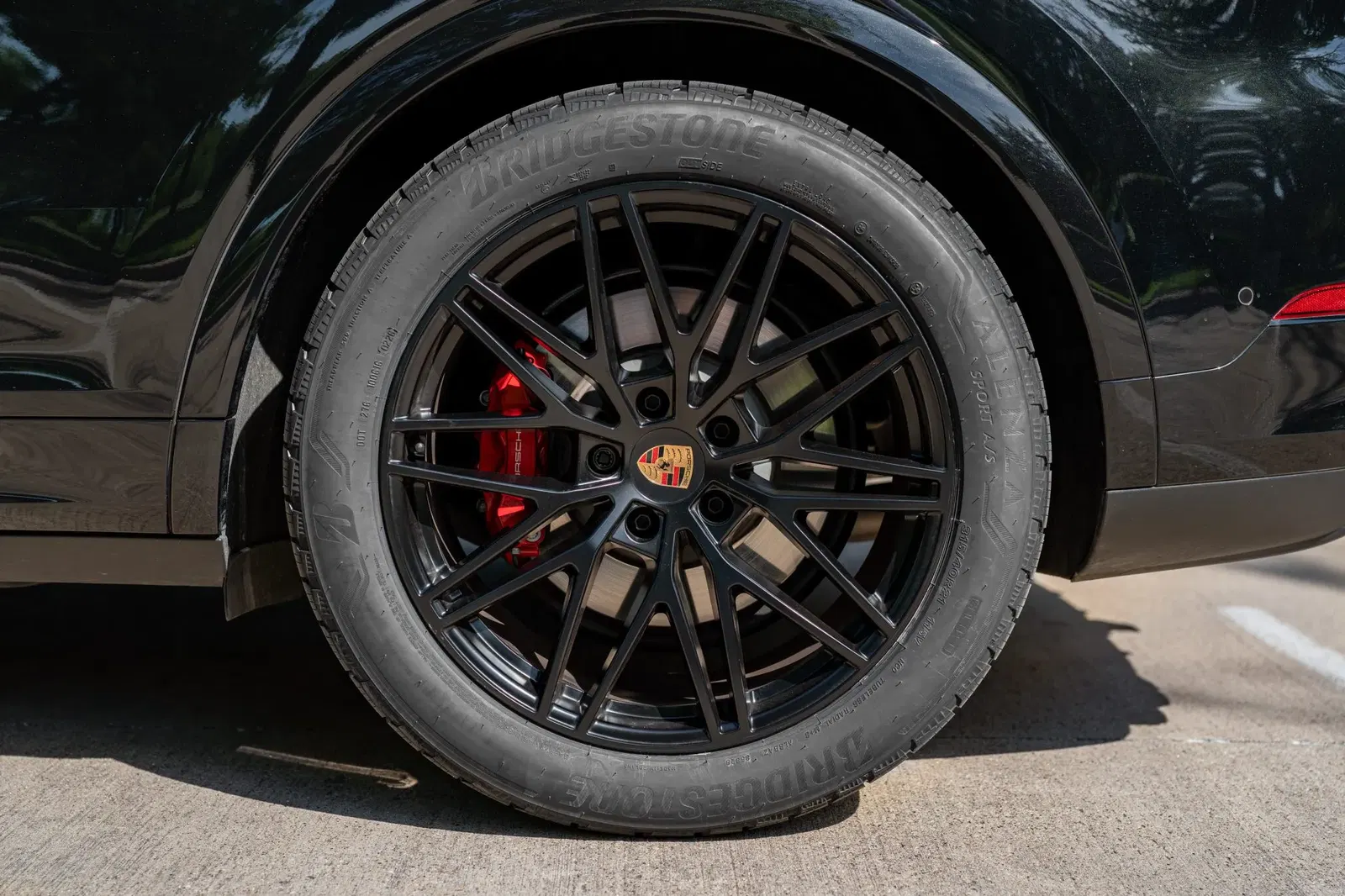 2025 Porsche Cayenne Turbo E-Hybrid