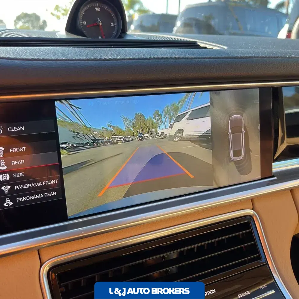 2020 Porsche Panamera Base