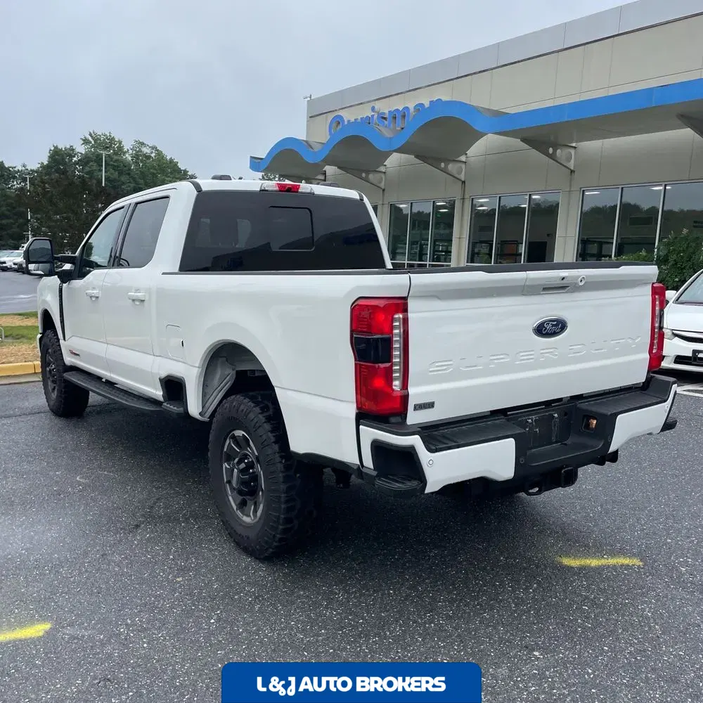 2023 Ford F-250 Super Duty Lariat