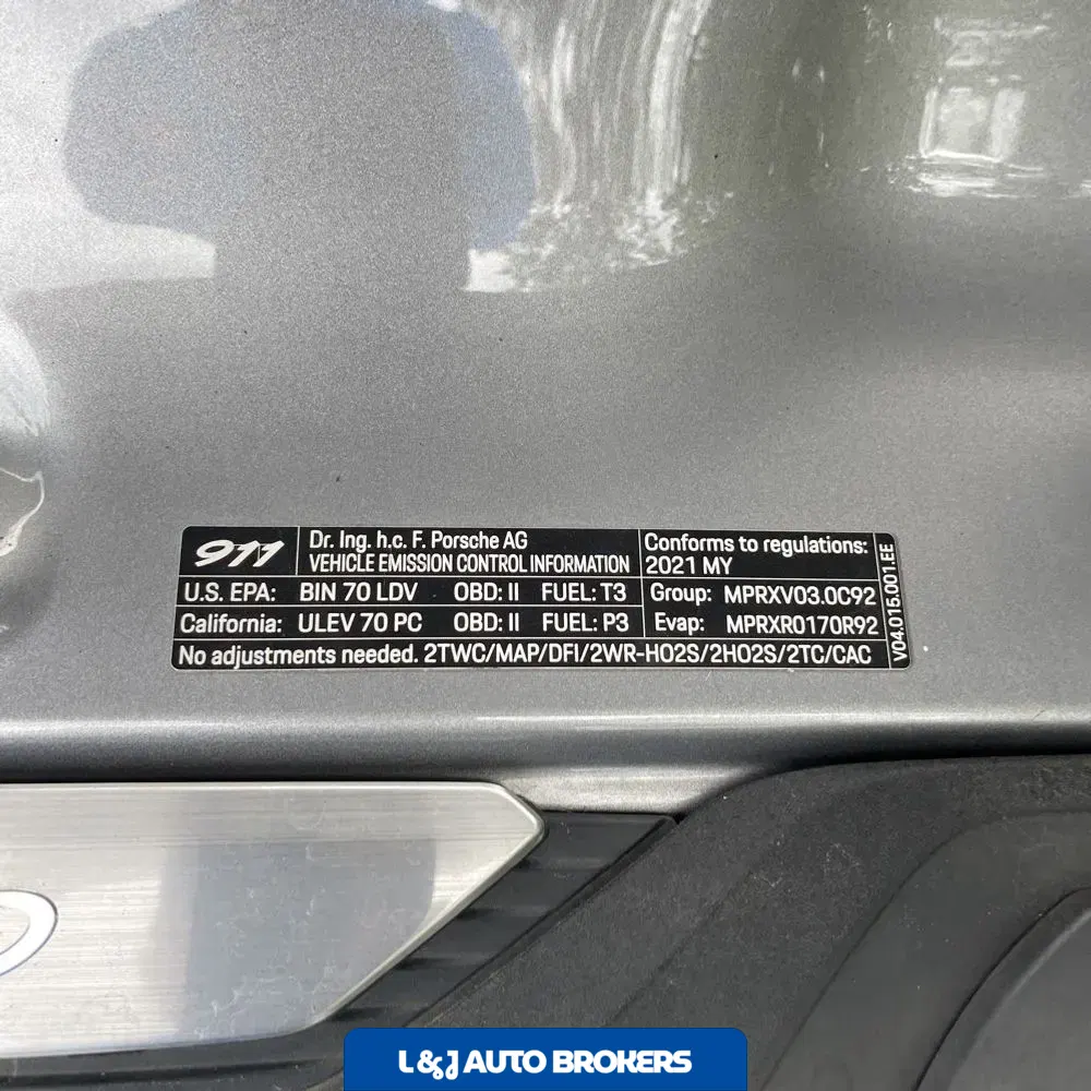 2021 Porsche 911 Carrera