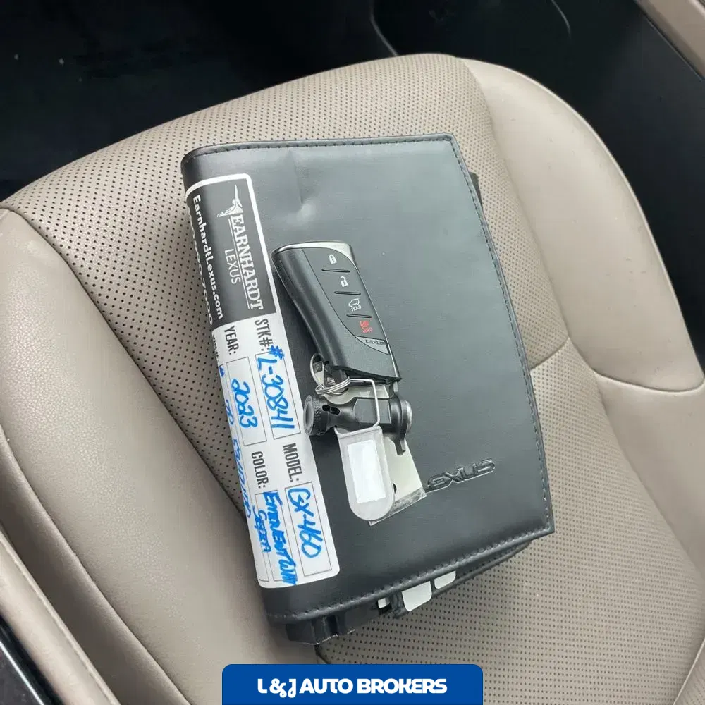 2023 Lexus GX 460 Base