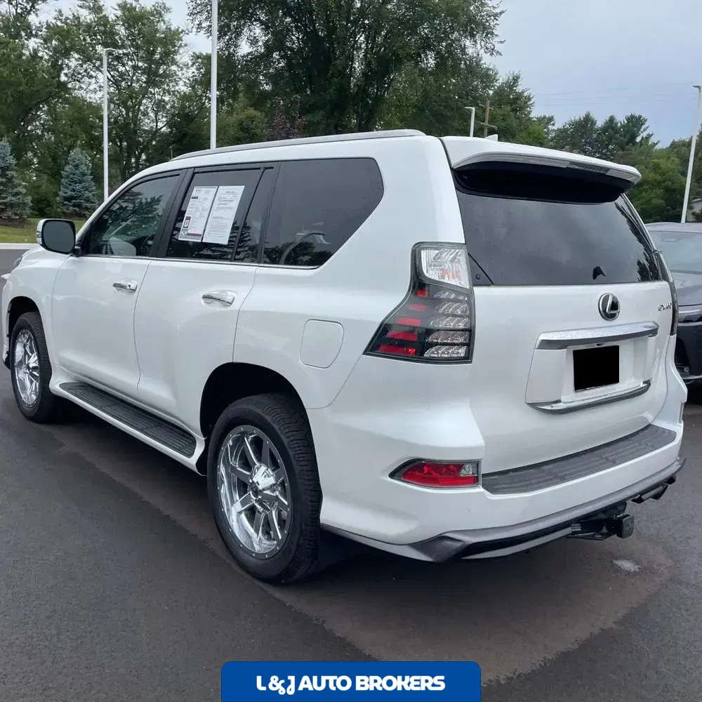 2023 Lexus GX 460 Base