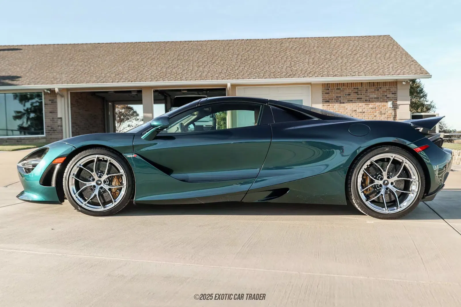 2022 McLaren 720S Spider
