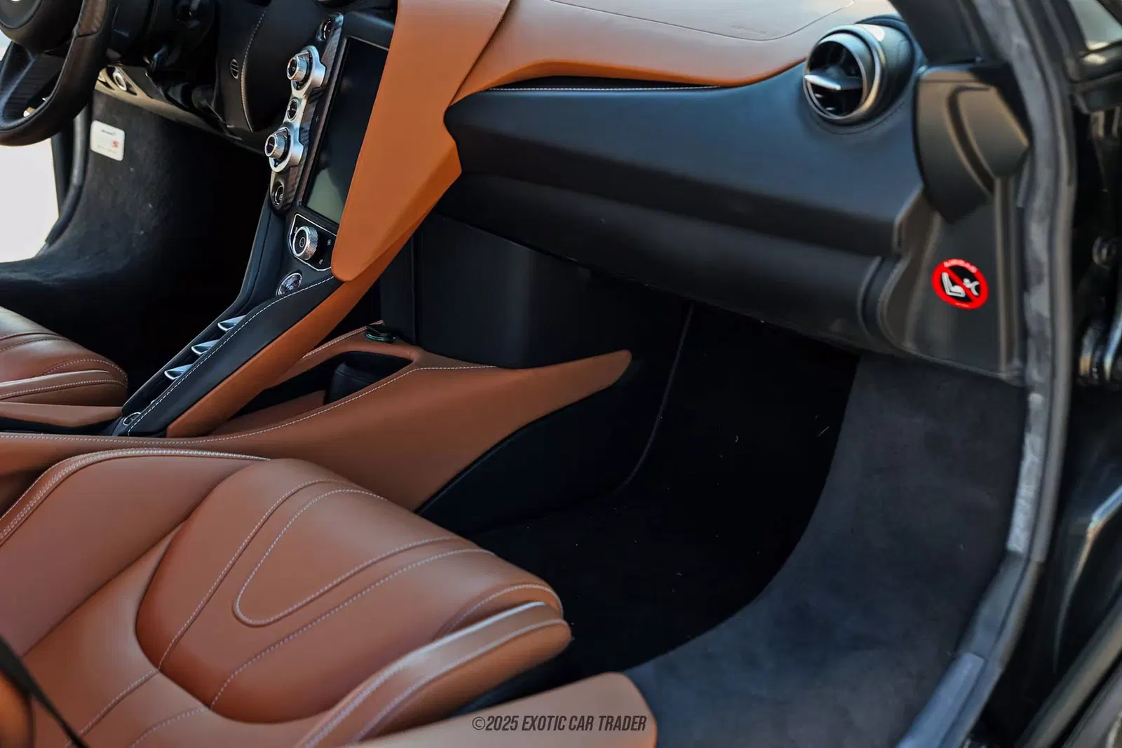 2022 McLaren 720S Spider