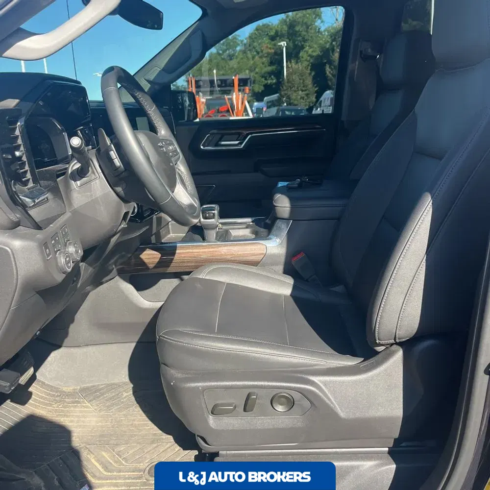 2024 Chevrolet Silverado 1500 LT Trail Boss