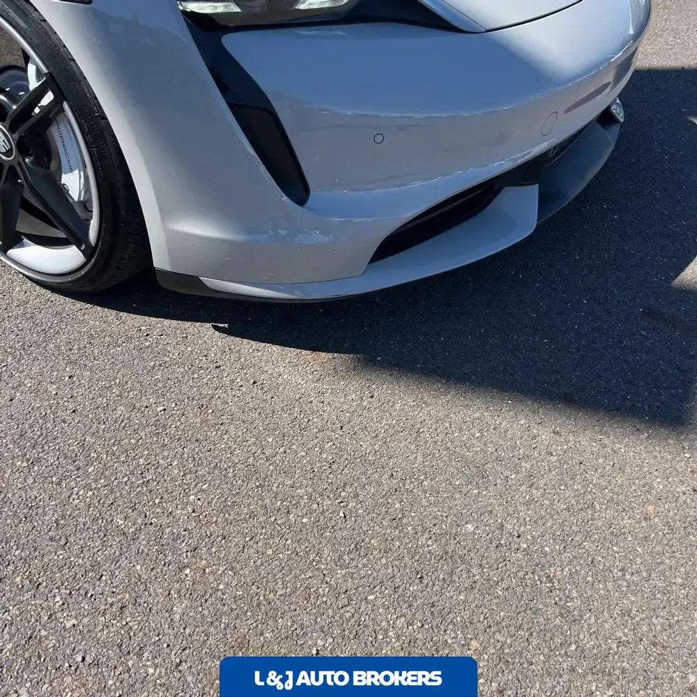 2021 Porsche Taycan Turbo